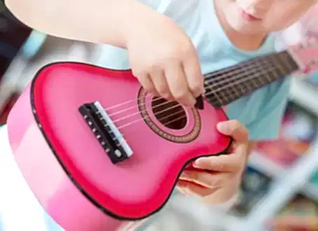 Çocuklar için başlaması en kolay enstrüman hangisidir?